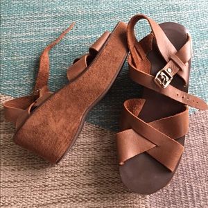 Korkease Ava Platform Sandal Brown suede 8.5